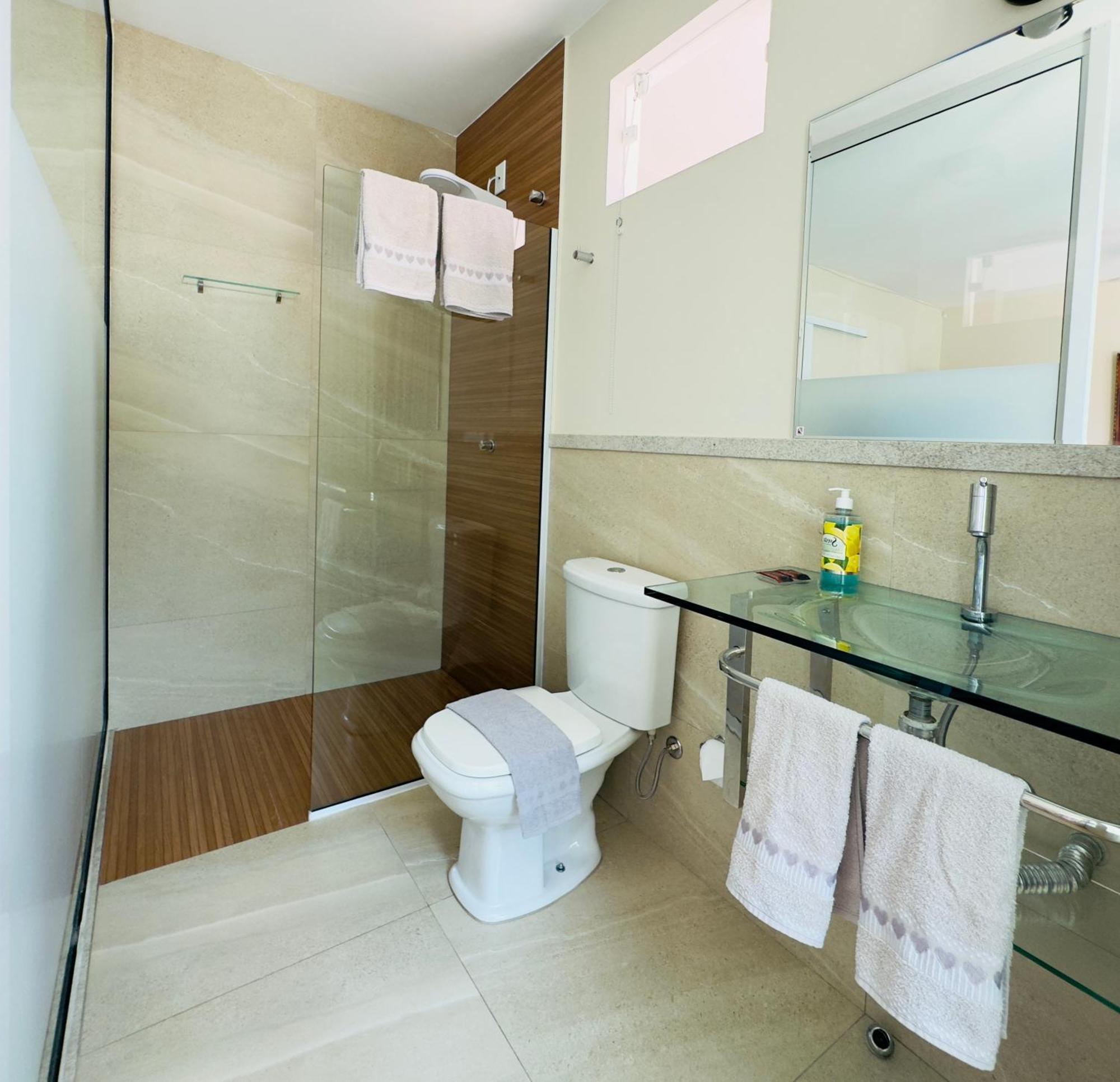 Pousada Familiar Vilage Bed & Breakfast Homestay Volta Redonda Dış mekan fotoğraf